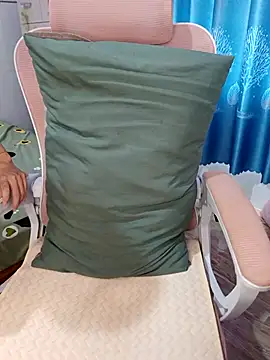 BingBing8866 online show from March 5, 6:09 am