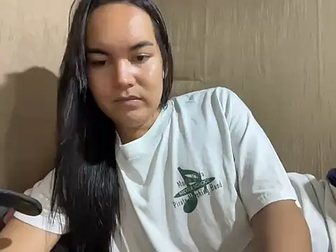 Enchantress Magdalena online show from July 10, 10:40 am