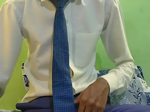 rockyy23boy online show from October 25, 9:28 am