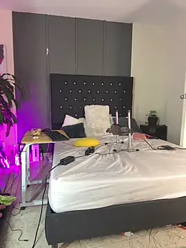 Snapshot of Alexa__Blue chatting on September 13, 5:02 pm Alexa Blue online show from September 13, 5:02 pm