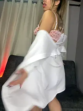 Snapshot of Alexa__Blue chatting on September 16, 4:57 am Alexa Blue online show from September 16, 4:57 am