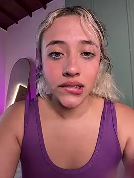 Snapshot of Alexa__Blue chatting on October 24, 2:52 am Alexa Blue online show from October 24, 2:52 am
