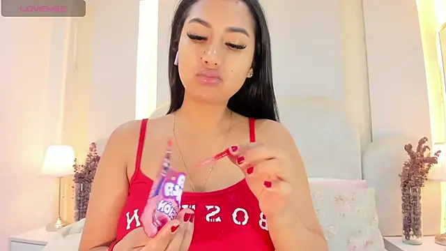 Snapshot of SalomeeBell chatting on October 3, 7:55 pm SalomeeBell online show from October 3, 7:55 pm