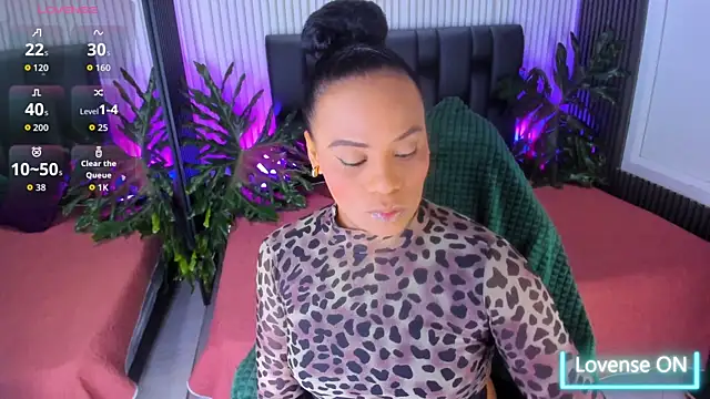 AriebonyBrooke online show from October 25, 11:40 am