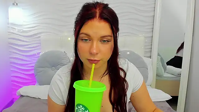 LizyBex online show from October 24, 5:37 am