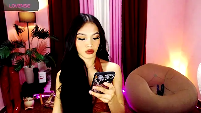 Snapshot of Asianprincess69 chatting on September 10, 3:23 pm Asianprincess69 online show from September 10, 3:23 pm