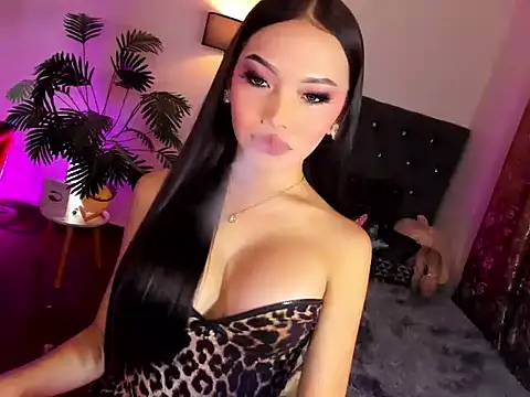 Snapshot of Asianprincess69 chatting on June 20, 4:48 am Asianprincess69 online show from June 20, 4:48 am