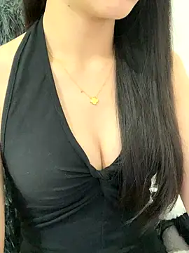 Snapshot of JennyQueen18 chatting on October 25, 7:49 am JennyQueen18 online show from October 25, 7:49 am