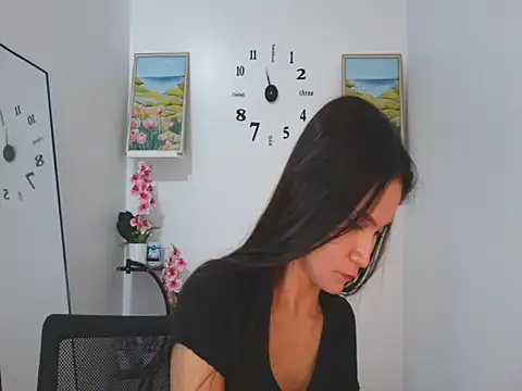 Snapshot of anne_smithe chatting on November 5, 1:33 pm anne smithe online show from November 5, 1:33 pm