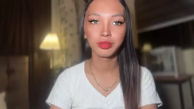 Snapshot of Simi_Ipit chatting on November 22, 2:49 pm Simi Ipit online show from November 22, 2:49 pm