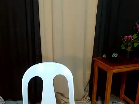 laura leeforever online show from June 9, 3:18 am