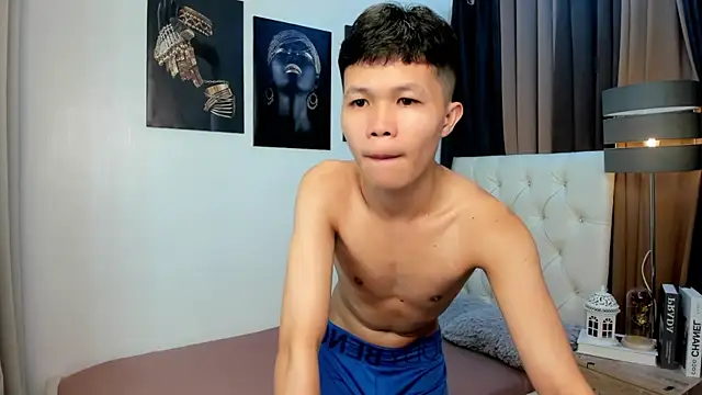 crazyasiantwink online show from September 13, 5:46 pm