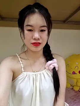 Snapshot of Baby-ladytits2025 chatting on September 24, 3:37 pm Baby-ladytits2025 online show from September 24, 3:37 pm