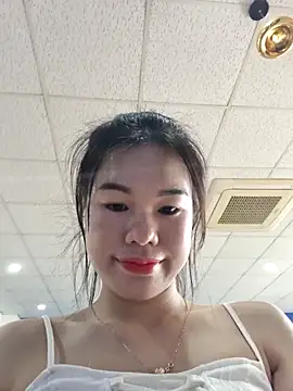 Snapshot of Baby-ladytits2025 chatting on October 26, 4:51 am Baby-ladytits2025 online show from October 26, 4:51 am