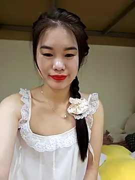 Snapshot of Baby-ladytits2025 chatting on October 30, 3:19 am Baby-ladytits2025 online show from October 30, 3:19 am