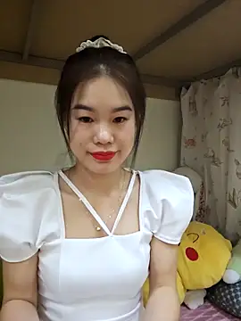 Snapshot of Baby-ladytits2025 chatting on November 11, 3:56 pm Baby-ladytits2025 online show from November 11, 3:56 pm