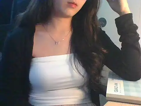 Snapshot of Linzly chatting on October 25, 5:08 pm Linzly online show from October 25, 5:08 pm