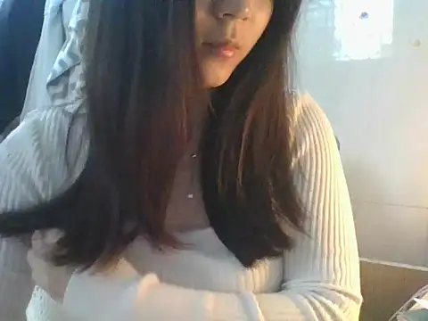 Linzly online show from January 13, 2:28 am