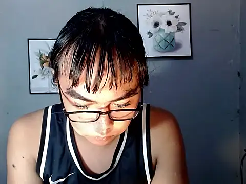Snapshot of Asianblk_barbiedoll chatting on June 9, 1:17 am Asianblk barbiedoll online show from June 9, 1:17 am