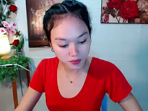 Snapshot of sexybabewarrior chatting on May 25, 7:09 pm sexybabewarrior online show from May 25, 7:09 pm