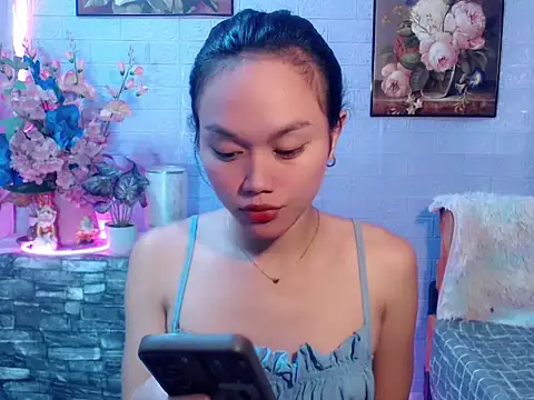 sexybabewarrior online show from June 27, 7:30 pm