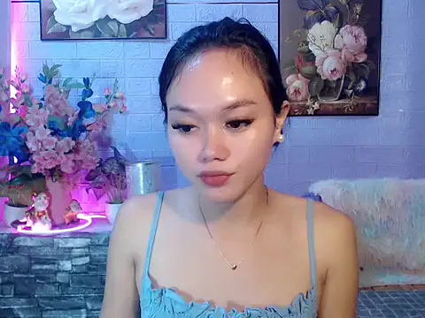 sexybabewarrior online show from July 18, 8:23 pm