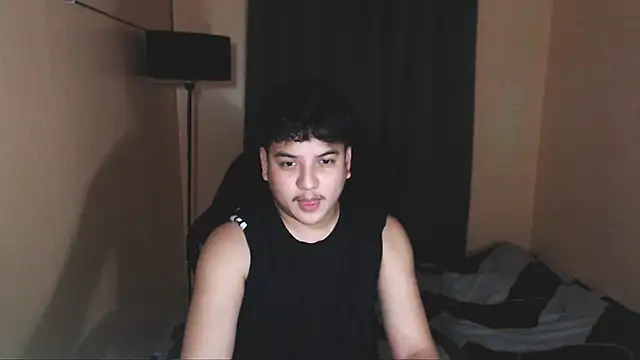 Snapshot of Prince_Killian chatting on October 16, 6:42 pm Prince Killian online show from October 16, 6:42 pm