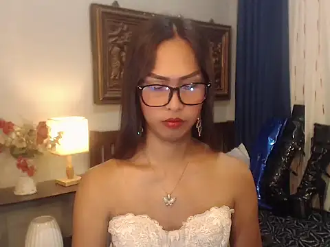 Snapshot of Nathalieheartt chatting on June 25, 2:44 am Nathalieheartt online show from June 25, 2:44 am