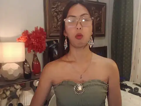 Snapshot of Nathalieheartt chatting on July 28, 10:09 pm Nathalieheartt online show from July 28, 10:09 pm