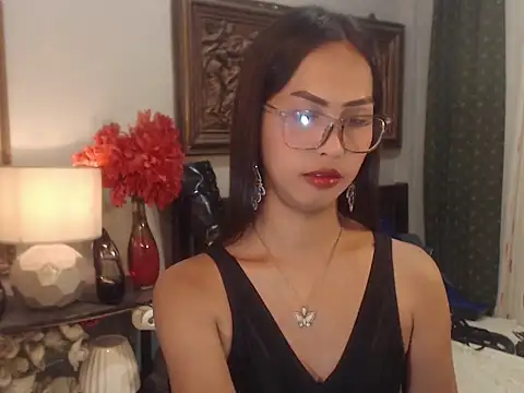 Snapshot of Nathalieheartt chatting on July 30, 1:21 pm Nathalieheartt online show from July 30, 1:21 pm