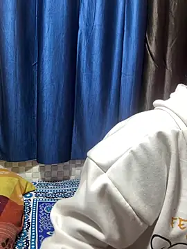 Hot Jaanvi  online show from February 16, 3:13 am