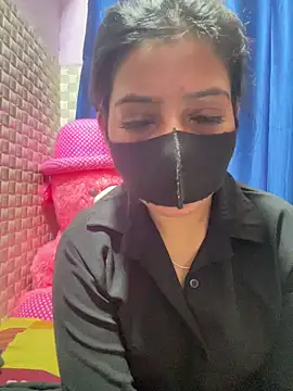 Hot Jaanvi  online show from March 15, 3:34 am