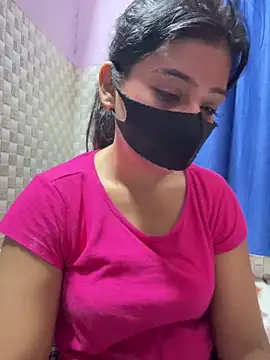 Snapshot of Hot_Jaanvi_ chatting on May 18, 1:56 am Hot Jaanvi online show from May 18, 1:56 am