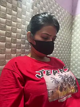 Snapshot of Hot_Jaanvi_ chatting on June 11, 4:21 am Hot Jaanvi online show from June 11, 4:21 am