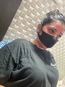 Hot Jaanvi  online show from June 29, 4:08 am