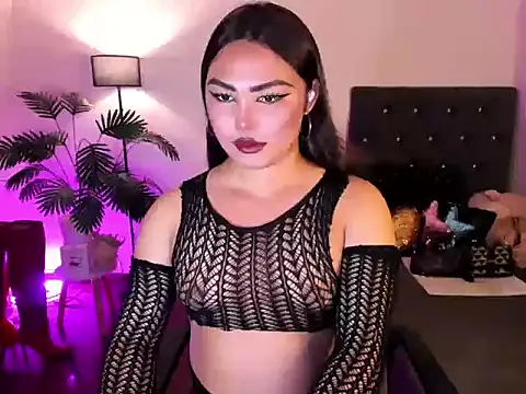 Unique Maya online show from May 1, 5:17 pm