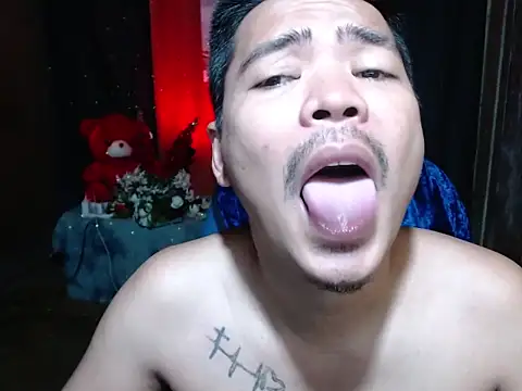 MANIACasianX online show from March 2, 4:47 pm