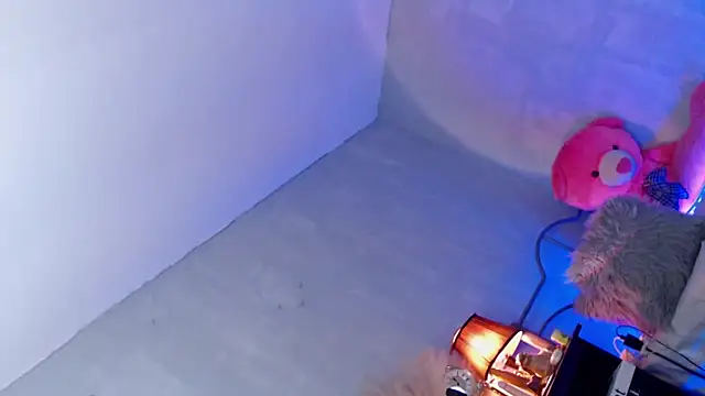 wild flowerx online show from March 18, 2:42 pm