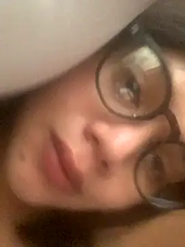 UrMajesticGODDESS online show from November 21, 7:51 am