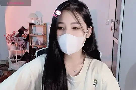 Snapshot of ___Daisy___ chatting on October 29, 2:41 pm Daisy online show from October 29, 2:41 pm