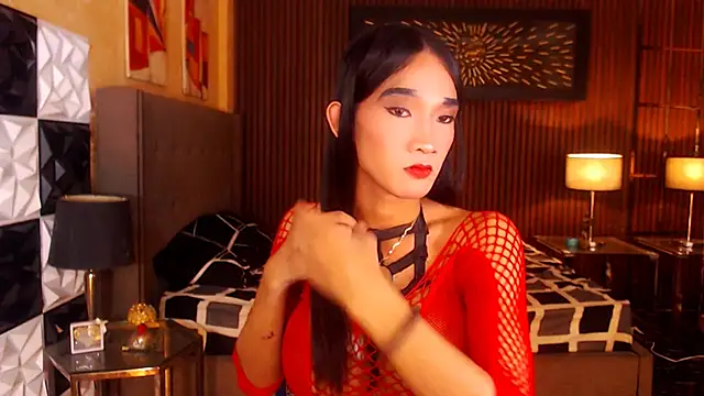 lhexiecollins online show from April 1, 1:41 pm