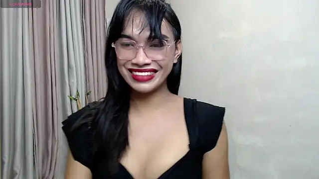 Snapshot of Herbielustts chatting on April 29, 3:38 pm Herbielustts online show from April 29, 3:38 pm