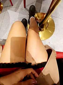 Snapshot of Ori-Lynk chatting on November 21, 4:22 am Ori-Lynk online show from November 21, 4:22 am