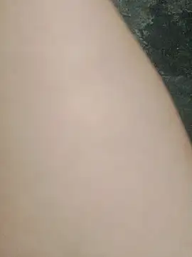 Snapshot of CloudyChu chatting on October 13, 1:55 pm CloudyChu online show from October 13, 1:55 pm