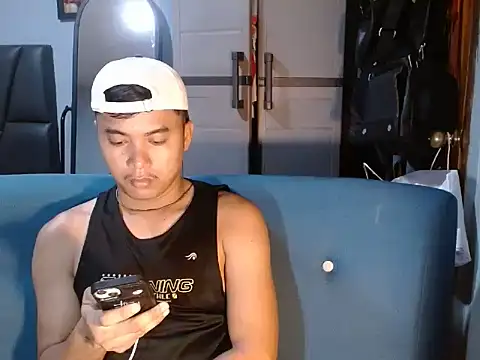 urbigcock andrie online show from June 1, 11:56 am