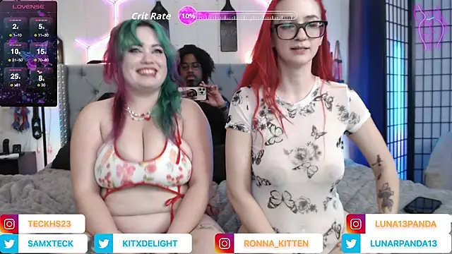 Snapshot of SamXTeck chatting on November 20, 2:01 am SamXTeck online show from November 20, 2:01 am