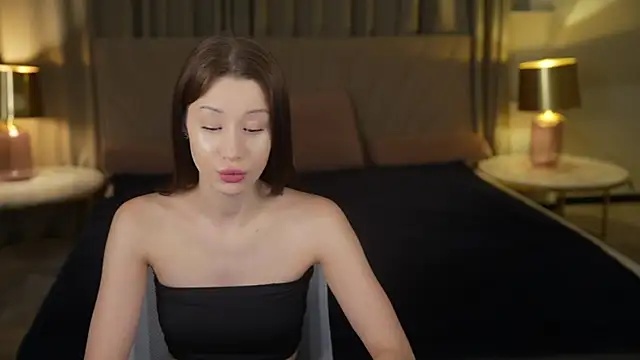 Selena Glow online show from September 14, 6:29 pm