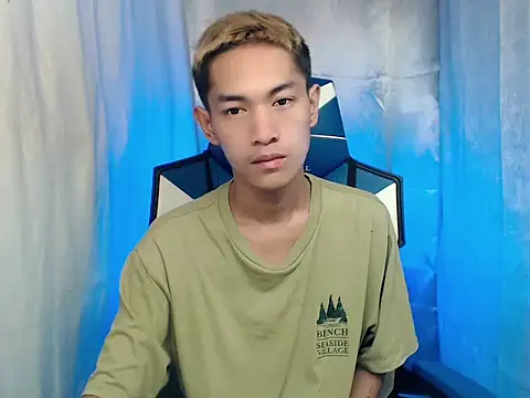 riks tyler online show from December 20, 5:42 pm