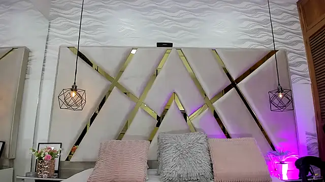 Snapshot of FernandaRousse chatting on October 29, 5:14 pm FernandaRousse online show from October 29, 5:14 pm