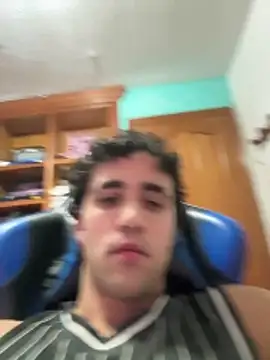 aavrdvh33 online show from March 18, 10:35 pm